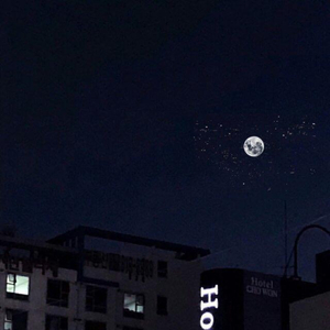 六间房女学生竞这样玩
